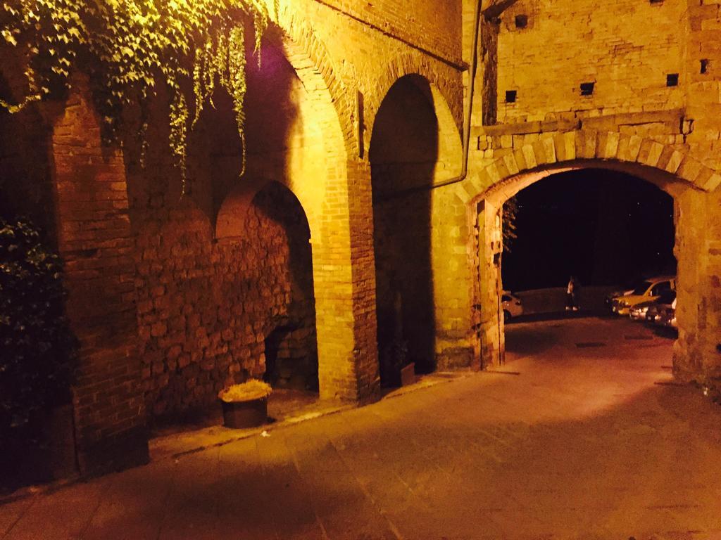 Agriturismo I Roseti Montepulciano Stazione Eksteriør bilde