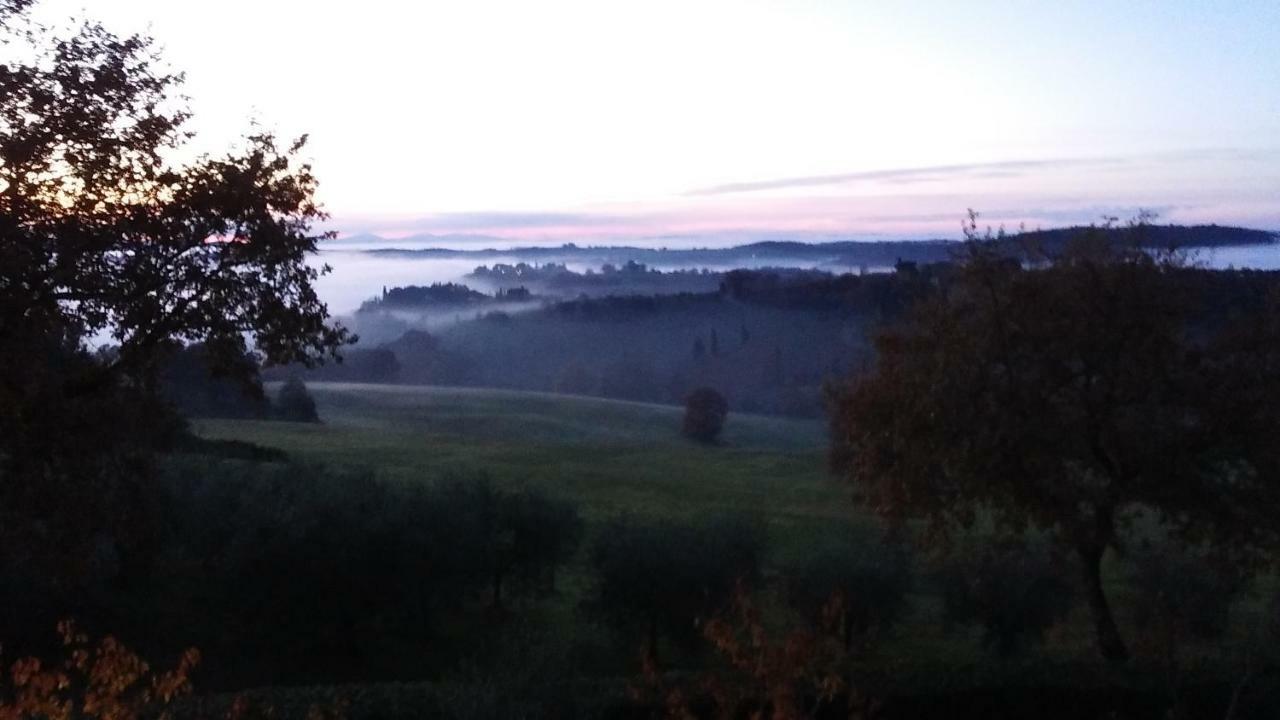 Agriturismo I Roseti Montepulciano Stazione Eksteriør bilde